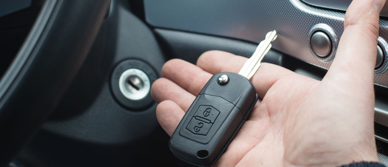 Car locksmith Dean
